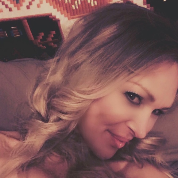 I know your watching me! Yes you, you know who you are. - Picture 11 of 15